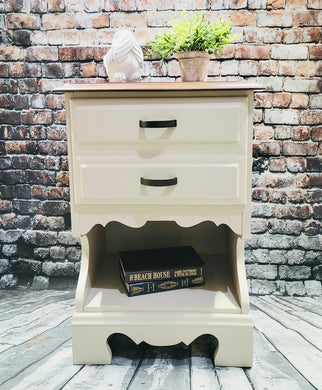 Leanne Maple One Drawer Nightstand