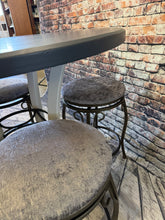 Lisa Round Bar Height Table/Four Stools