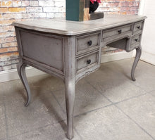 Paul Vintage Sligh Brand French Provincial Desk on