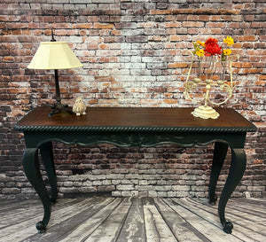Lisa Oak Sofa/Entryway Table