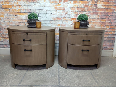 Paul S/2 Vintage Century Brand Nightstands
