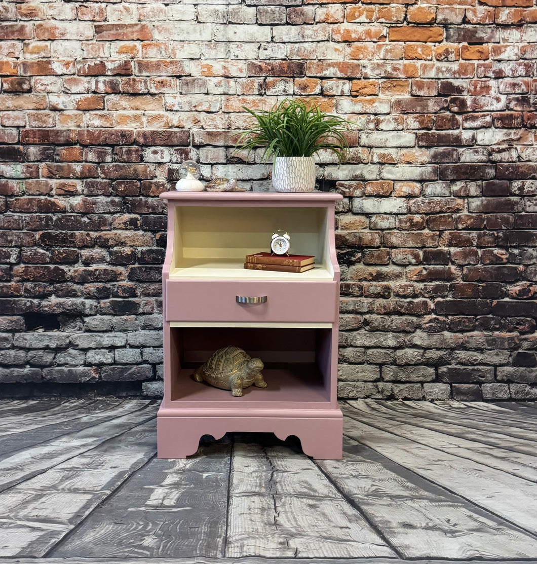Lisa Ethan Allen Nightstand