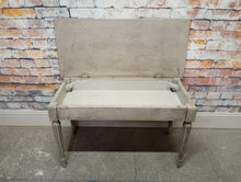Paul Vintage Piano Bench