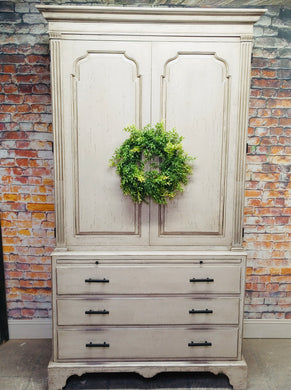Paul Vintage Henredon Armoire/Cabinet