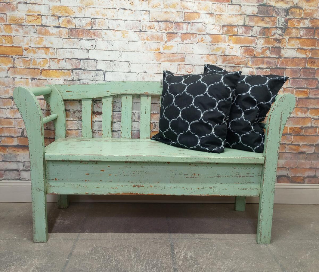 Paul Vintage Farmhouse Storage Bench