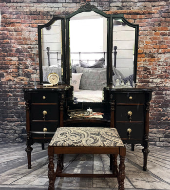 Lisa Antique Dressing Table/Vanity with Bench