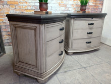 Paul S/2 Vintage Lexington Nightstands