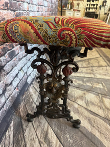 Lisa Antique Victorian Cast Iron Bench