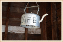 HD CAFE KETTLE - LIFE SIZE KETTLE Item: 19BY-SN05