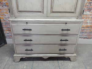 Paul Vintage Henredon Armoire/Cabinet