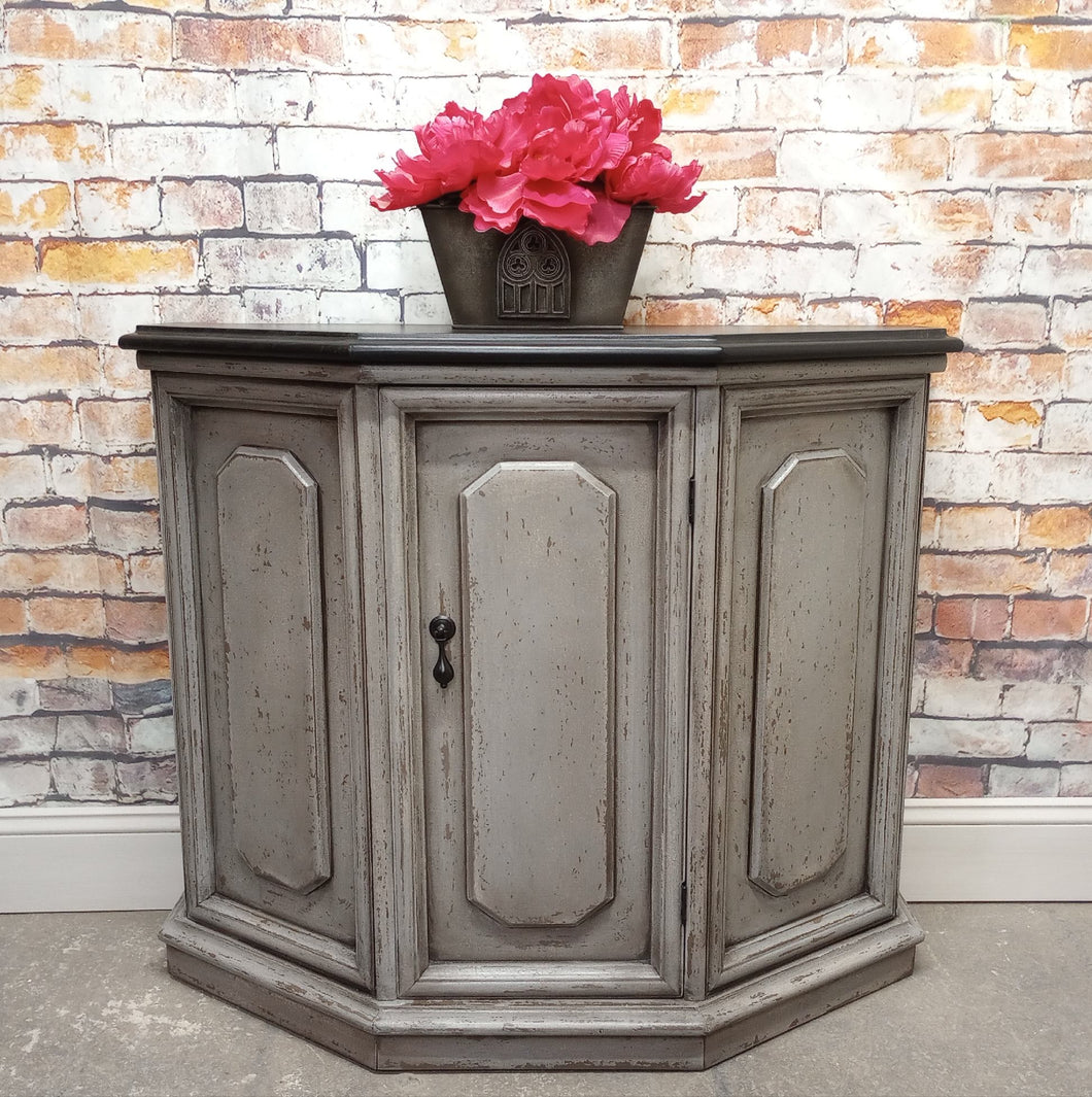 Paul Vintage Angles Front Cabinet