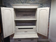 Paul Vintage Henredon Armoire/Cabinet