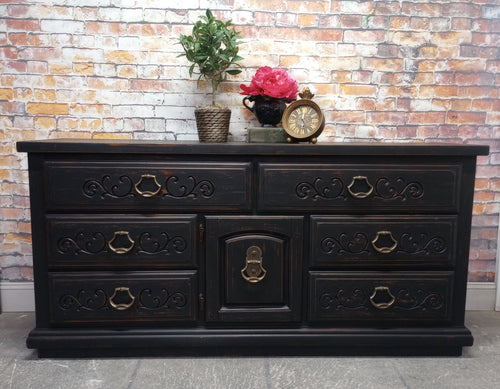 Paul Vintage Lea Triple Dresser