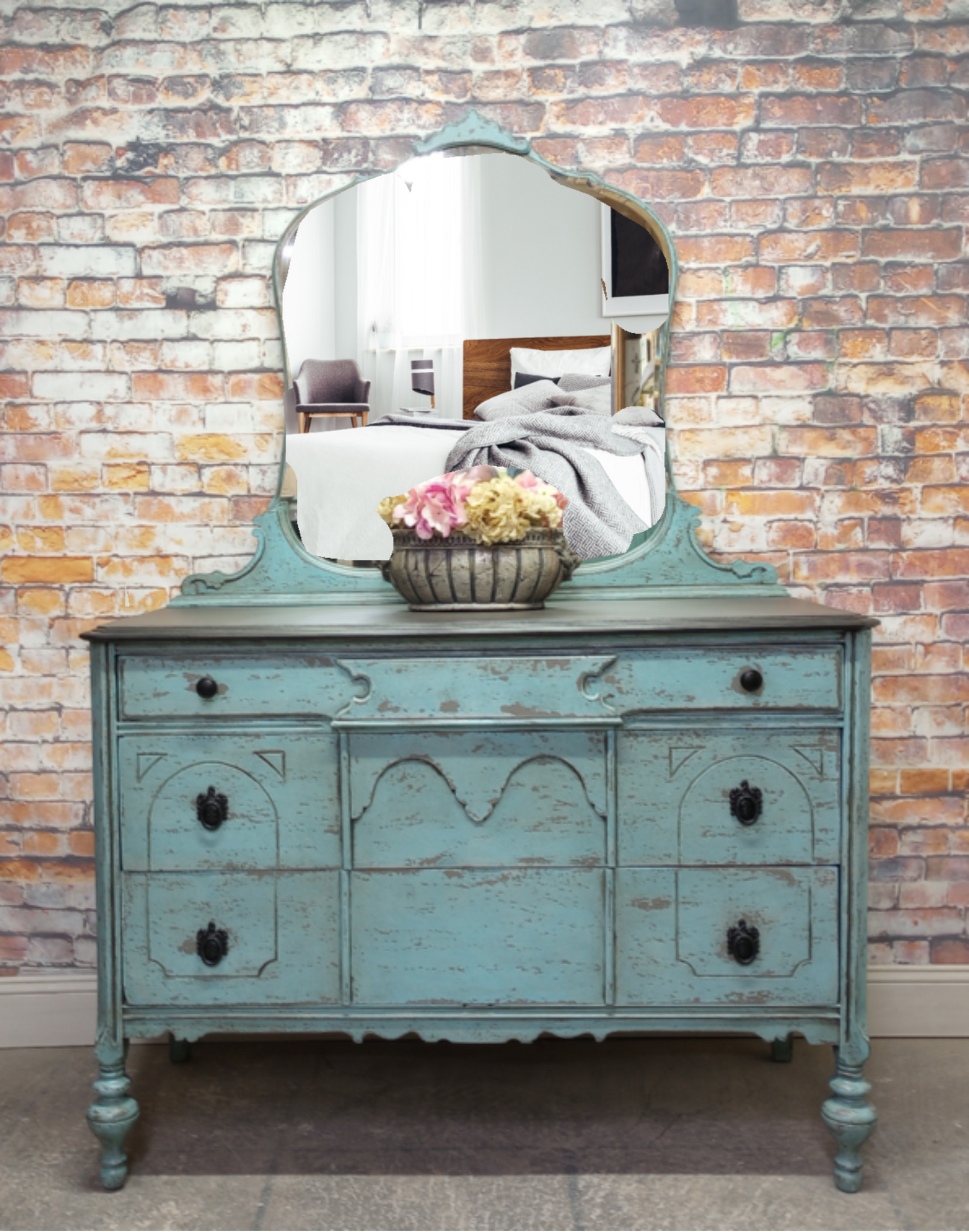 Paul 1940 Circa Dresser with Mirror – Walnut Street Marketplace