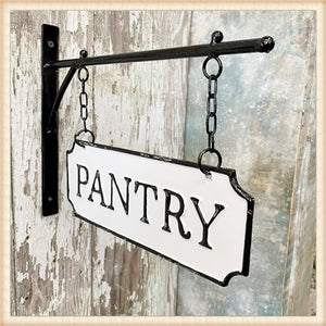 hd HANGING PANTRY - BRACKET INCLUDED Item: KGSN14