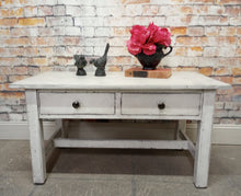 Paul Vintage Style Coffee Table