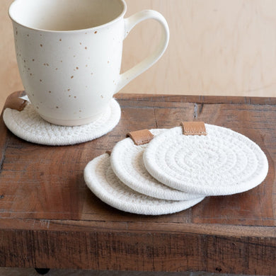HD S/4 ROUND WHITE COASTERS PDQP007-W
