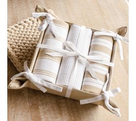 HD. PDBX01 3 PC TAN/WHT ASST TOWEL GIFT SET. PDBX01