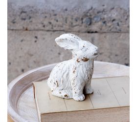 HD 5.9" WEATHERED CEMENT RABBIT. HX15026