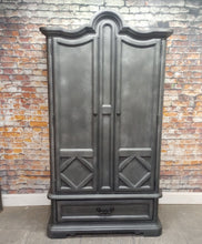 Paul Vintage Stanley Bonnet Top Armoire