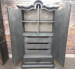 Paul Vintage Stanley Bonnet Top Armoire