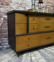 Leanne Vintage MCM Kroehler Dresser