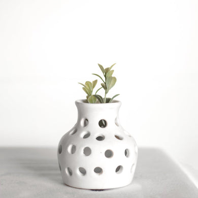 MATTE WHITE PUNCHED VASE PDPH1811