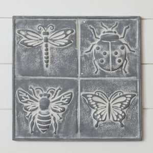 Embossed Insects  5T2173